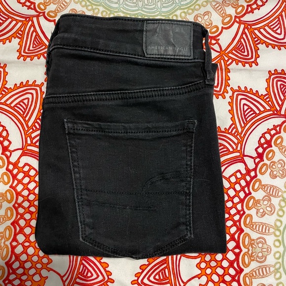 American Eagle ripped jeans 4R - Picture 3 of 3